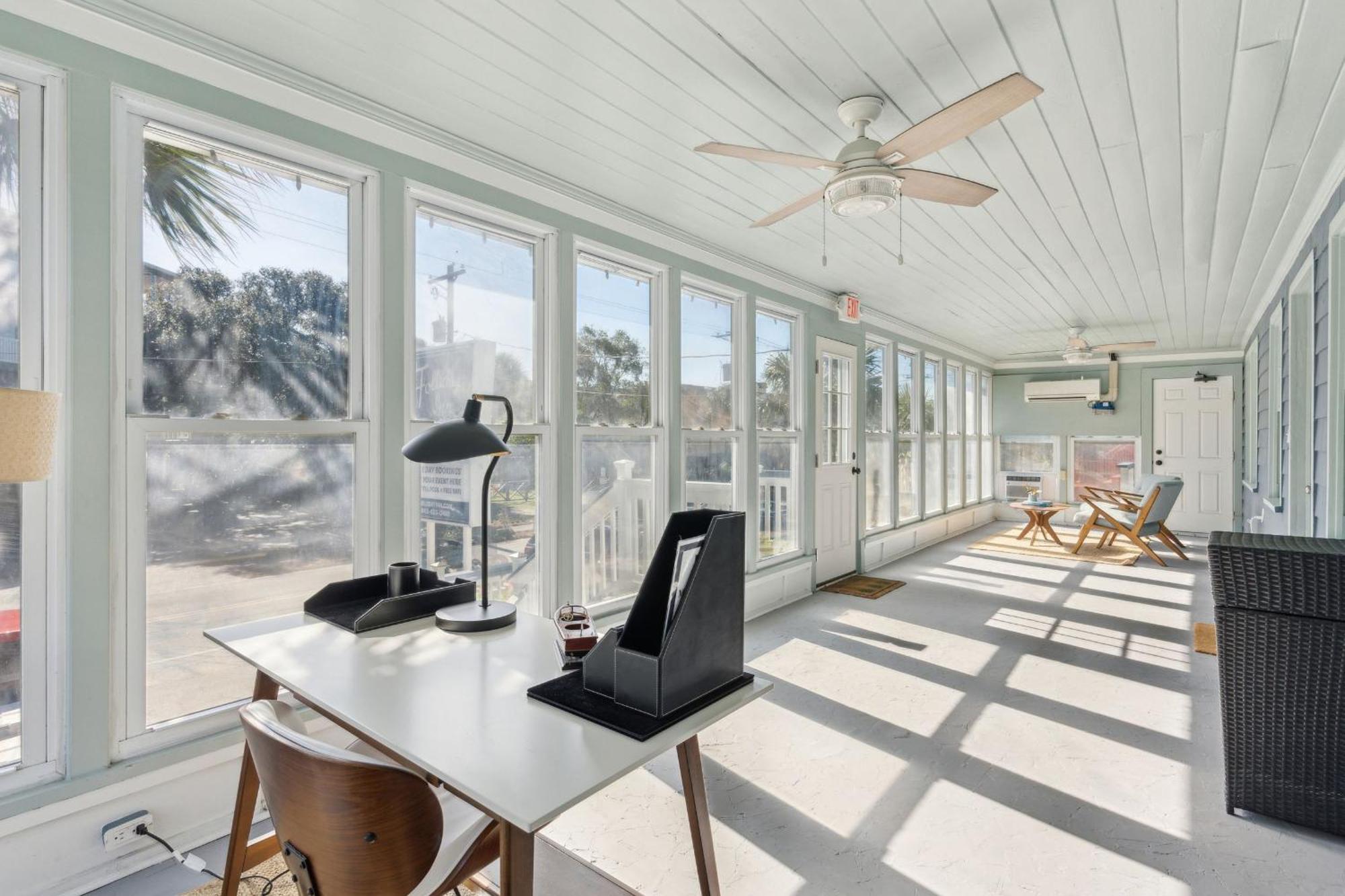 Folliday Inn - The Ariston - Room 34 Folly Beach Exterior photo